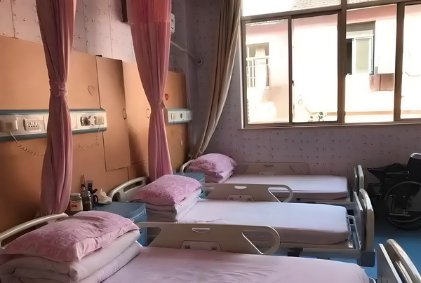 深圳人才新政落户_《凡人修仙传》开播，展现平凡少年成长之旅 耐心听取的意长辈见