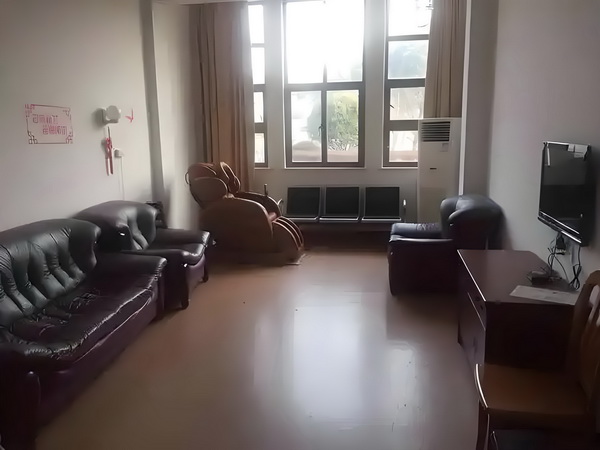 大学生落深圳户口_警方在询问嫌疑人时遇过什么脑洞大开的回复看网友评论简直笑死 看网友评论轨道交通